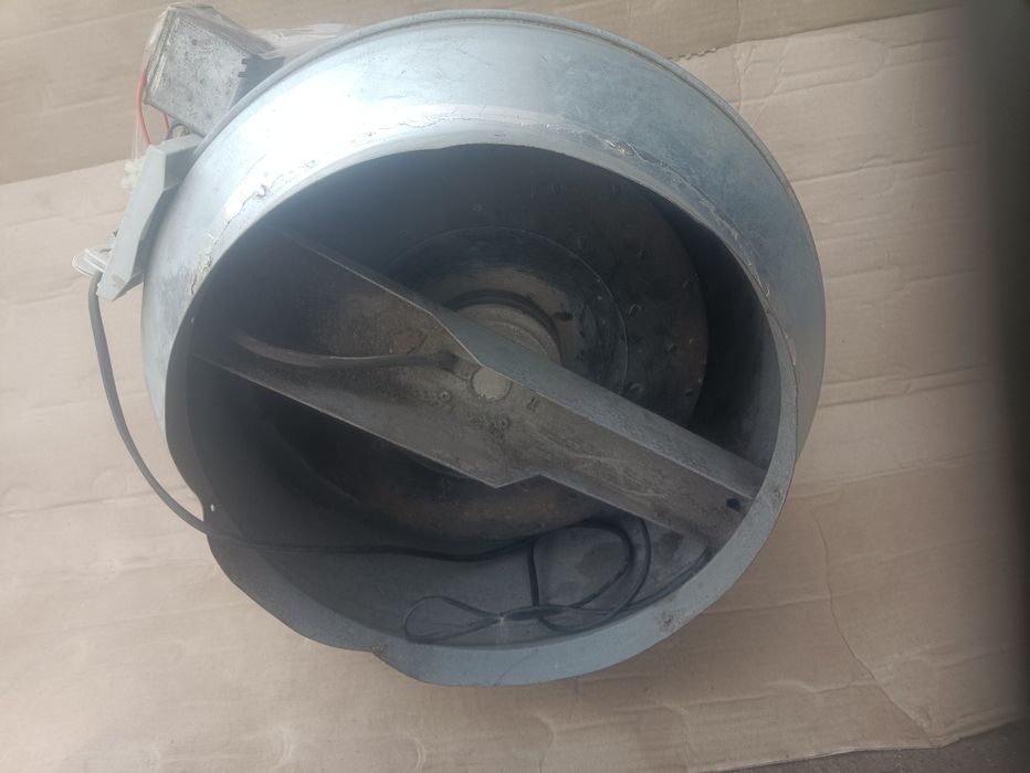 Вентилятор большой диаметр 37см