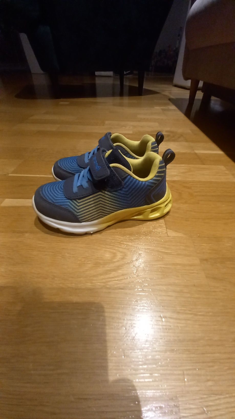 Buty sportowe Sprandi 27