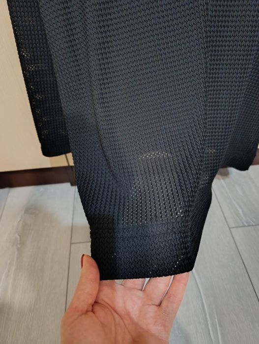 Жіноча кофта в сіточку