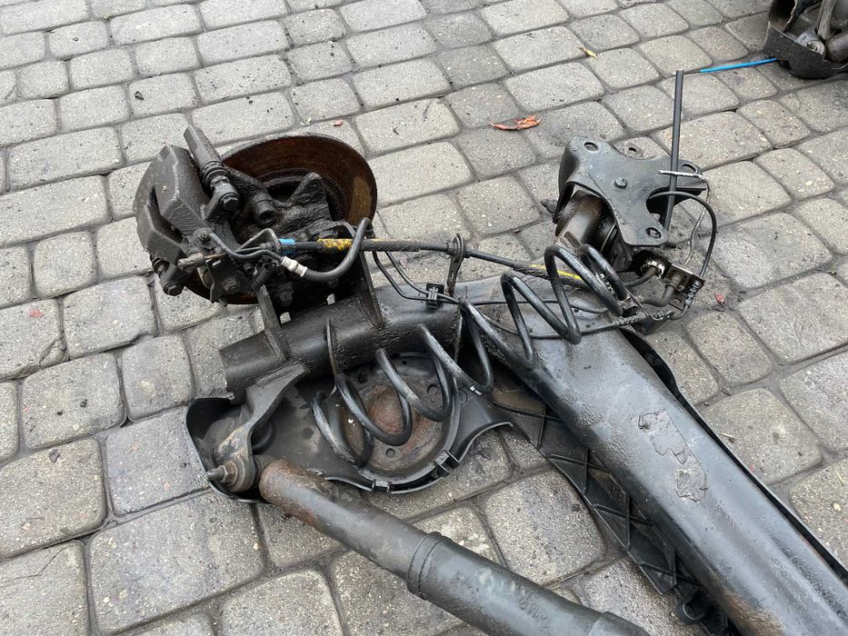 belka tylna zawieszenie oś tarcze renault megane 3 III kombi