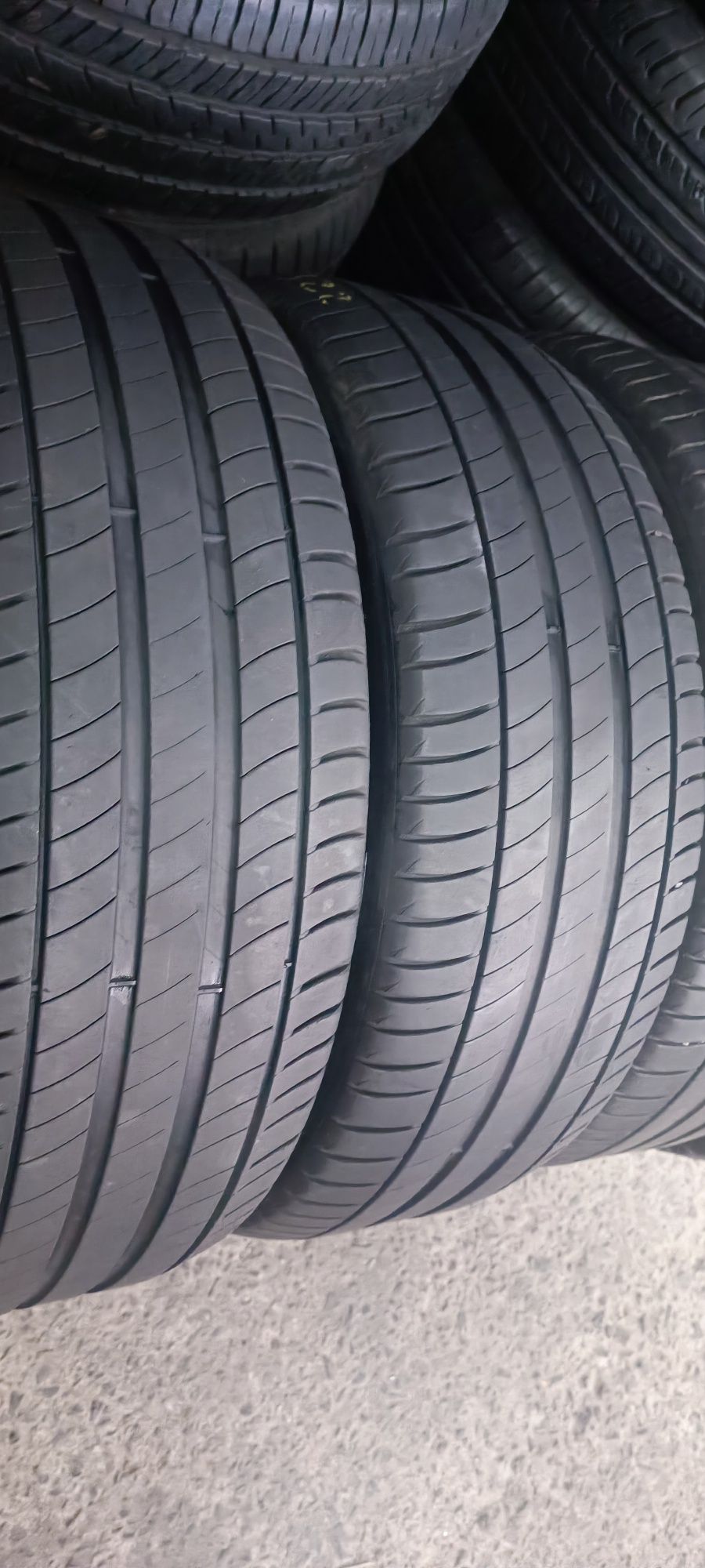 225/50 R18 Michelin Primacy 3 Гума бв літо 215225235245-40455055 Склад