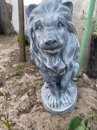 Продам садову фігуру Льва (з бетону)
