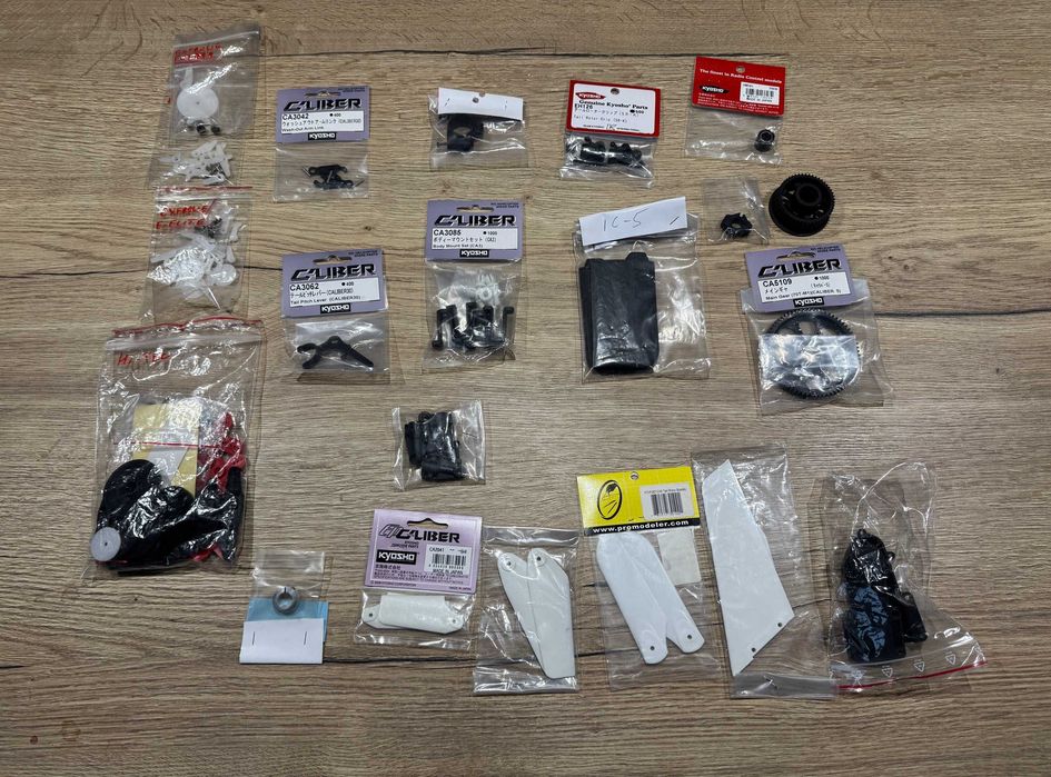 Śmigłowiec Kyosho Caliber 700, Caliber 450.