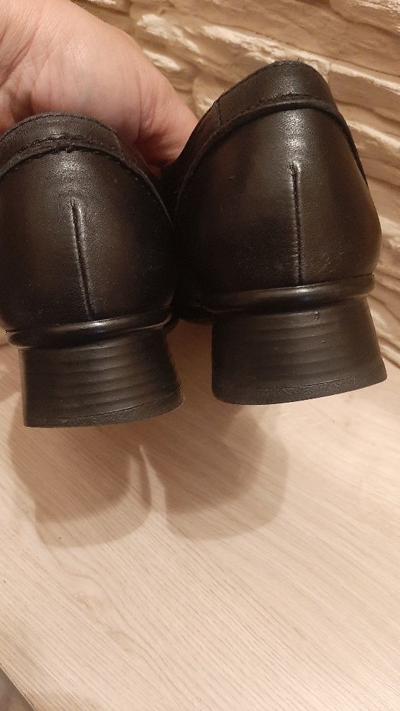 Buty skórzane Gabor 40