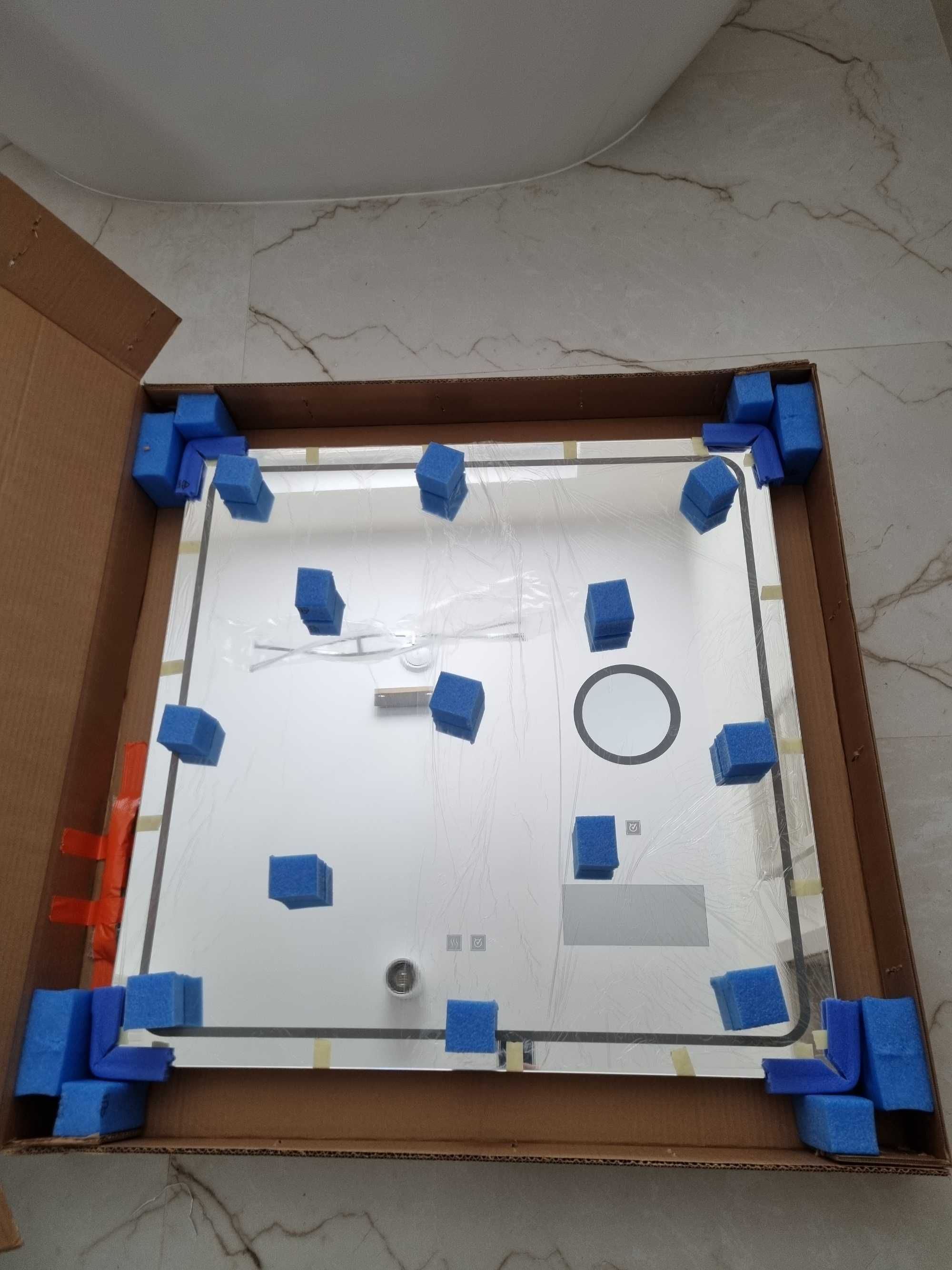 Lustro łazienkowe Led 80x80 stacja pogodowa