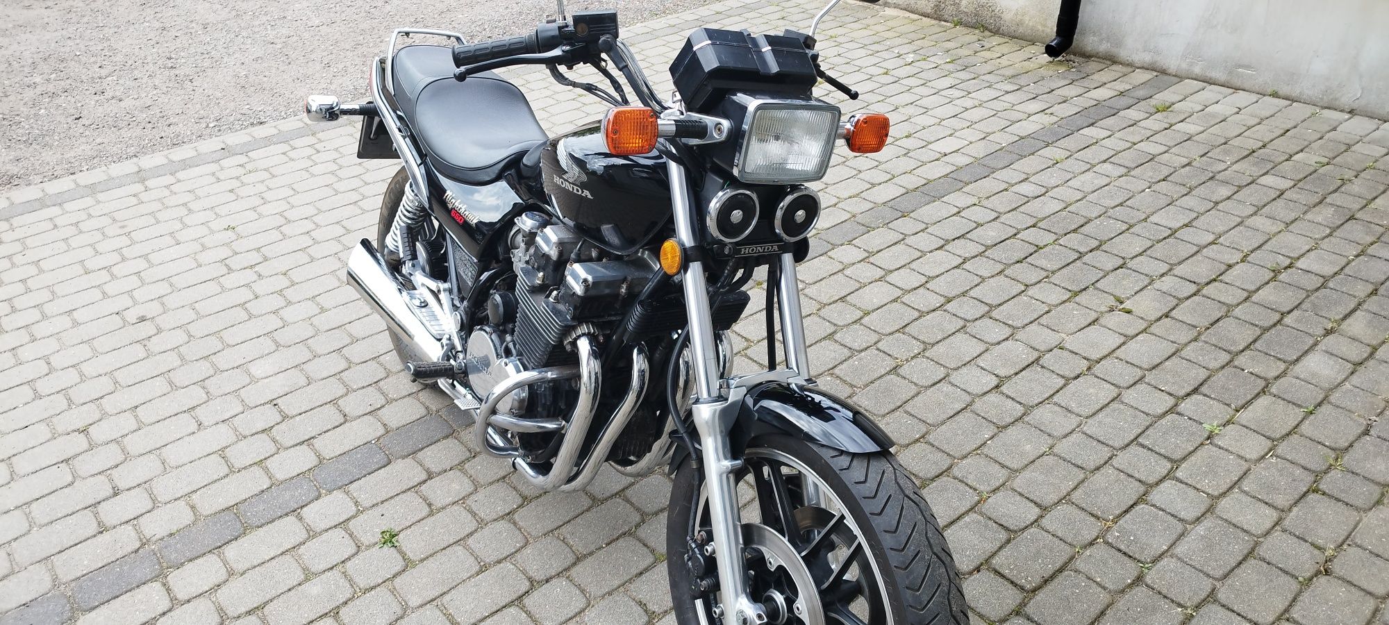 Sprzedam HONDĘ CBX 650 Nighthawk