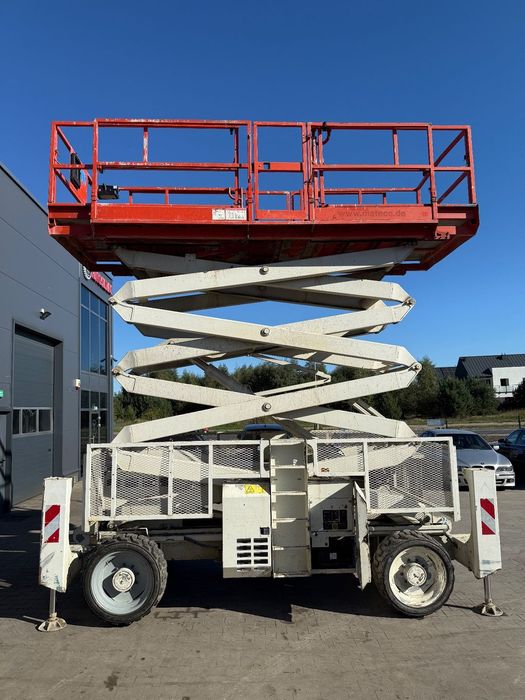 Genie GS4390  Podnośnik nożycowy Genie GS4390 4x4 Faktura VAT