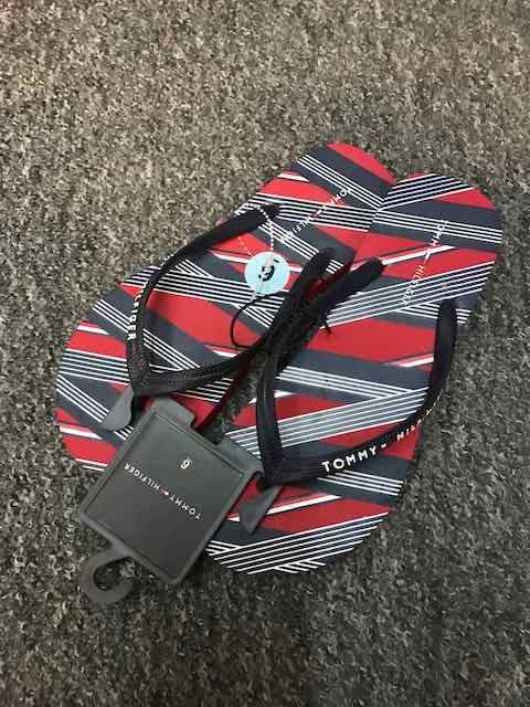 Tommy Hilfiger - klapki damskie z USA, 36.