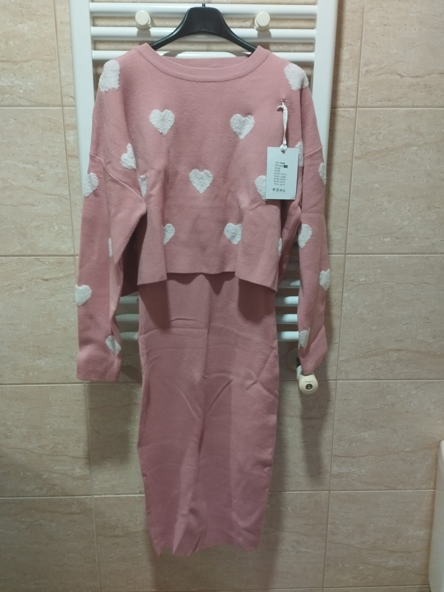 Vestido e camisola