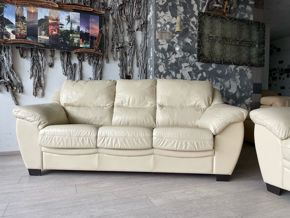 Шкіряний роздиван 3-ка + 2-ка + крісло  VERO (Польща)Стан ідеальний.