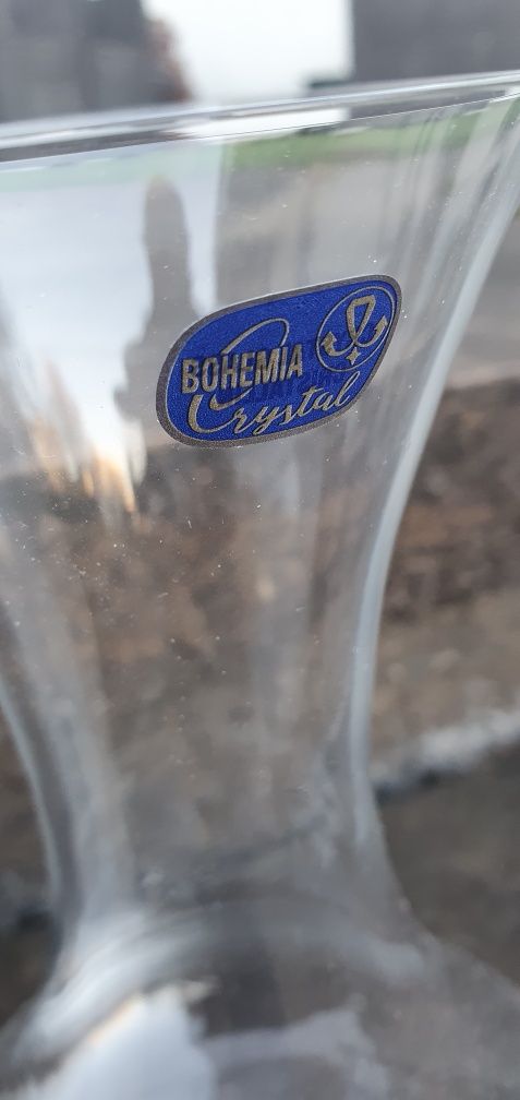 Piękna karafka do wina Bohemia 1.5 l