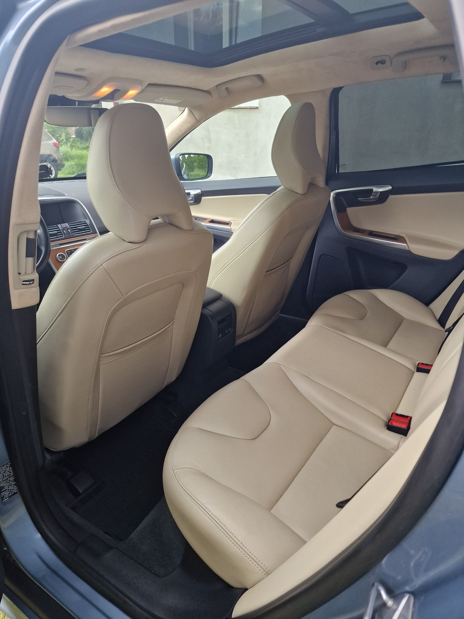 Volvo XC60 T5 2.0 maly przebieg