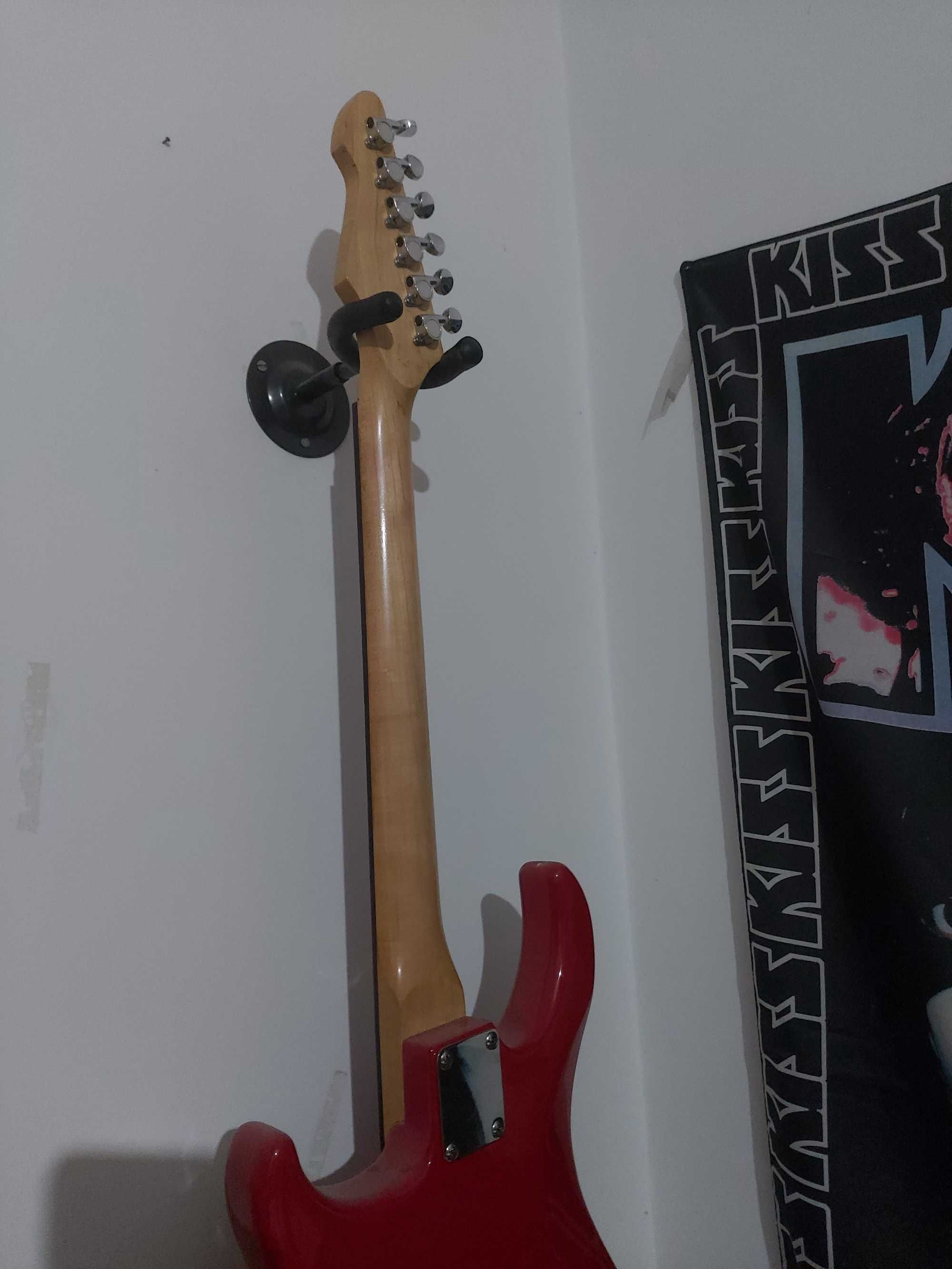 Guitarra Peavey Raptor plus exp CORPO