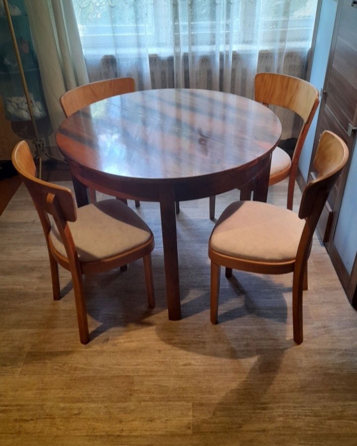 Antyk Stół okrągly orzech i 4 krzesła art deco .Nowe.