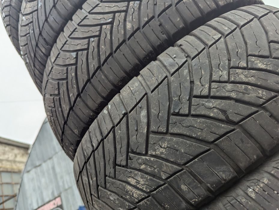215/65R16C Michelin CrossClimate