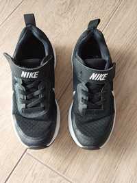 Buty NIKE Star Runner r. 29,5