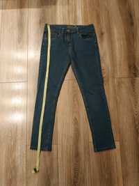 Spodnie jeansowe długie elastyczne roz 146-152