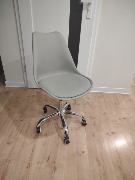 Krzesło obrotowe fotel szary chrom