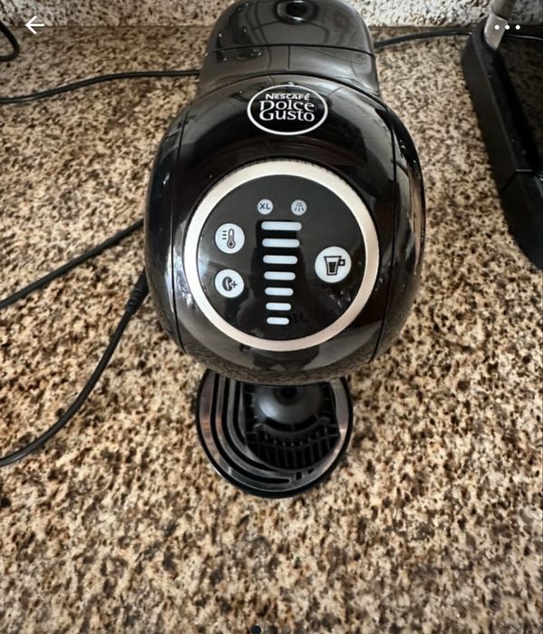 Máquina de café Genio S preta