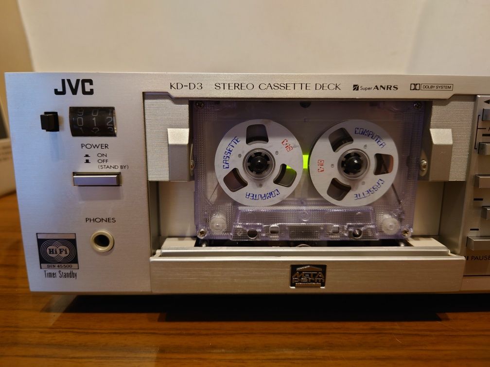 JVC KD-D3 magnetofon kasetowy, vintage lata 80te