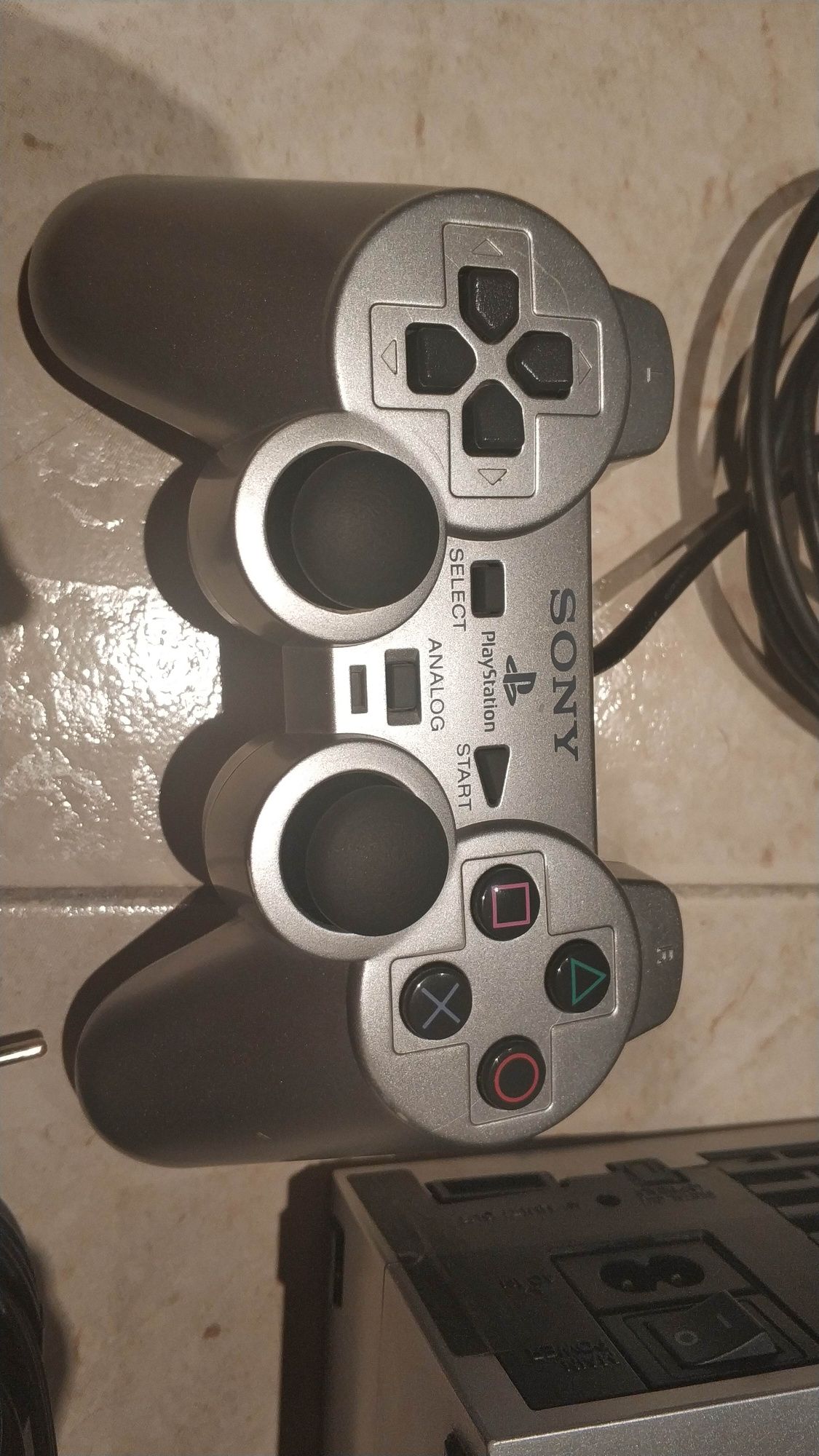 PlayStation 2 silver