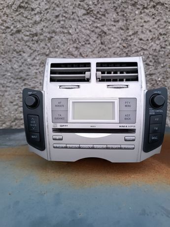 Radio samochodowe toyota Yaris II