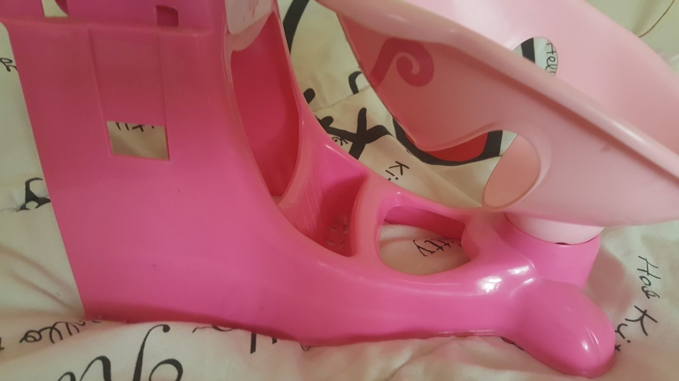 Cadeira Nenuco/Banheira Princesas Disney