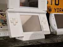 Nintendo Ds lite stojak