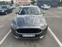 Автомобиль Ford Fusion