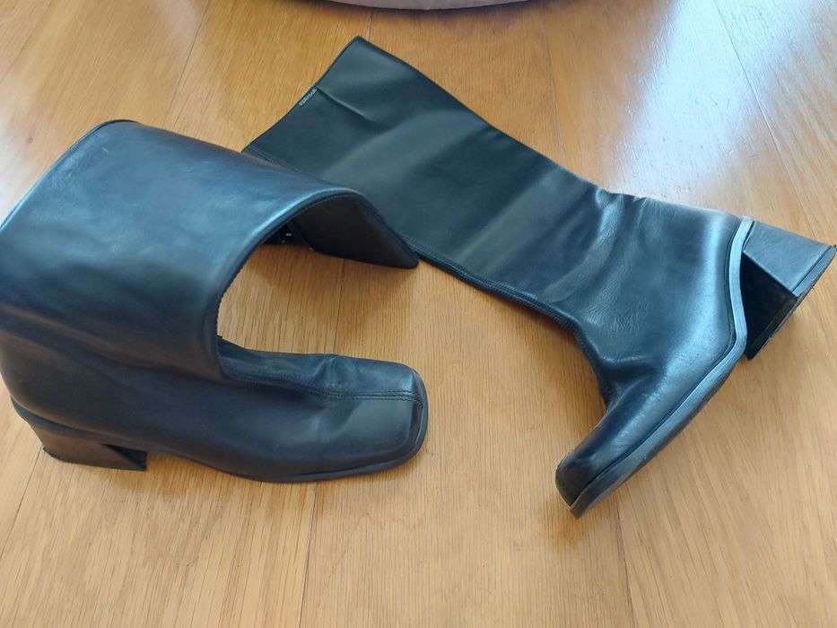 Bota cano alto,pele,preta -nr 36