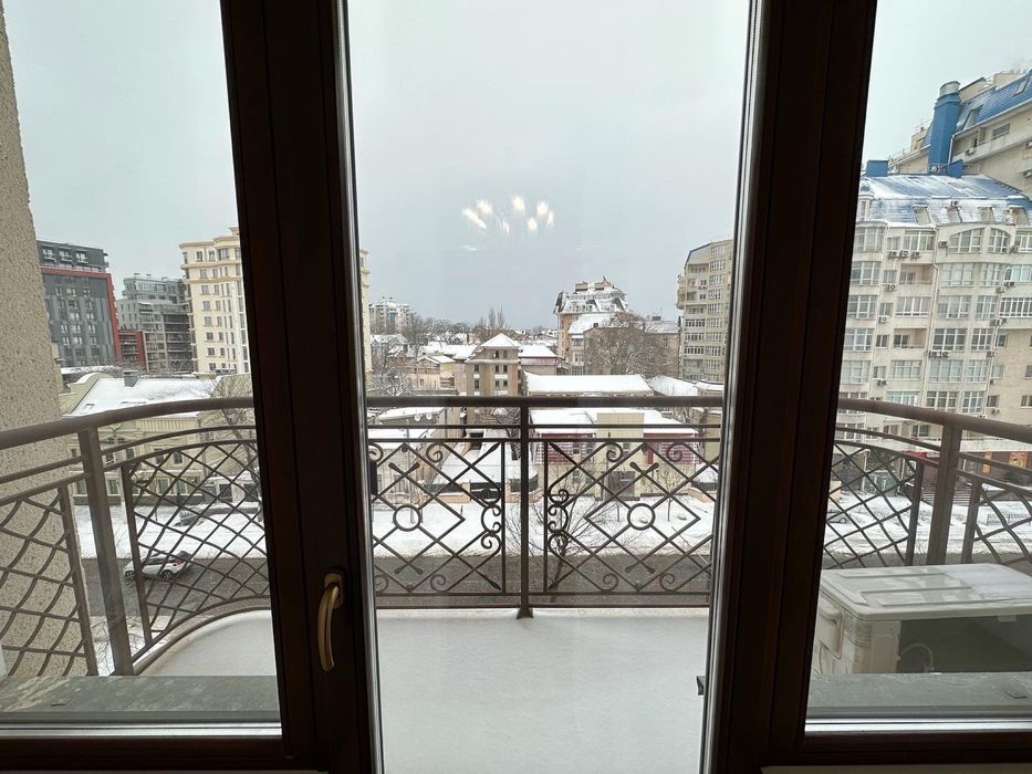 Супер цена! 2к студия Каркашадзе