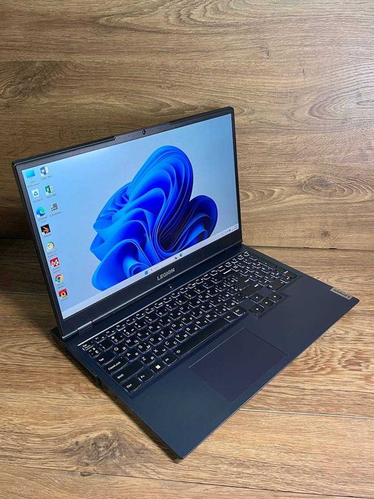 Lenovo Legion5 15ACH6H\RTX 3070(8GB\Ryzen 7 5800H\32GB DDR4\1TB SSDM2