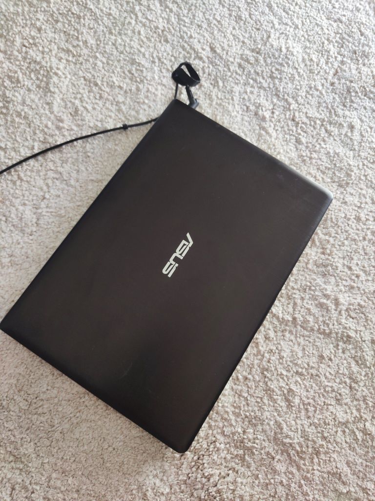Portátil ASUS Vivobook S400C