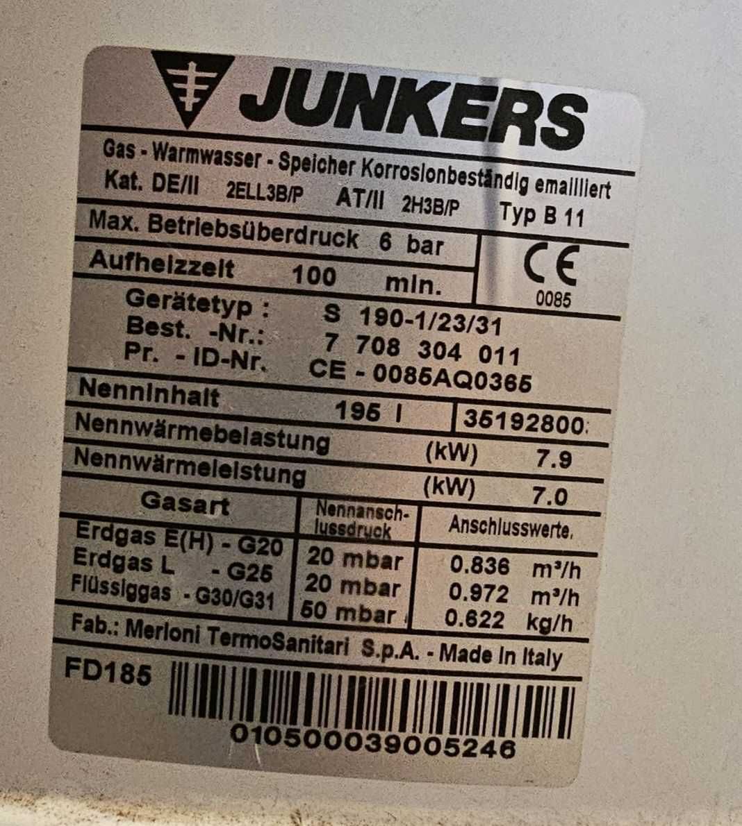 Gazowy podgrzewacz wody Junkers 200 litrów
