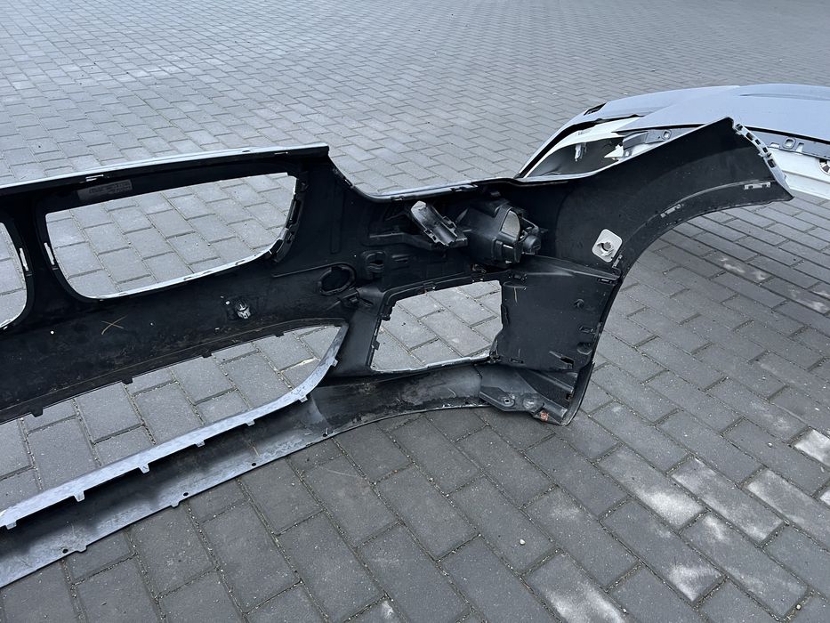 Бампер M BMW X1 F48 В НАЯВНОСТІ бампер перед БМВ Х1 Ф48 жалюзи ДОРЕСТ