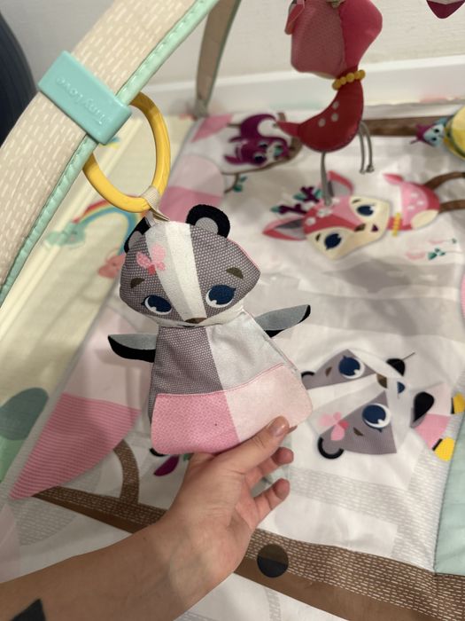 Розвиваючий килимок  tiny love