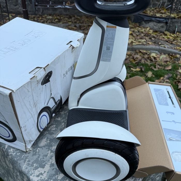 Гіроборд Xiaomi Ninebot Plus
