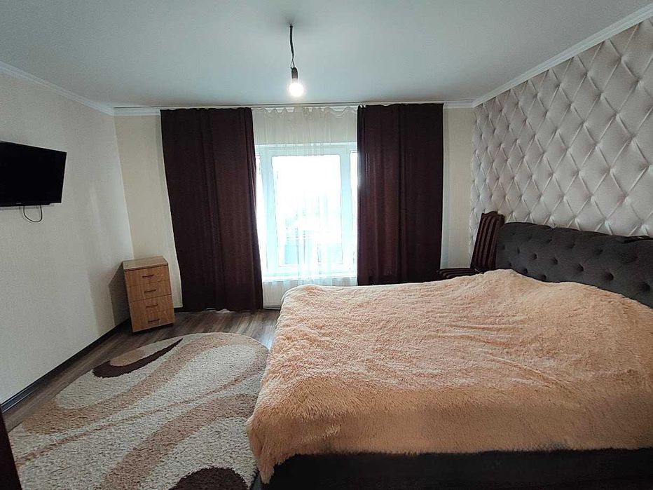 Оренда гарного і затишного будинку в м. Кіцмань