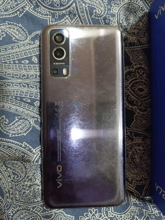 Troco Vivo Y72 5g com caixa e smartwatch