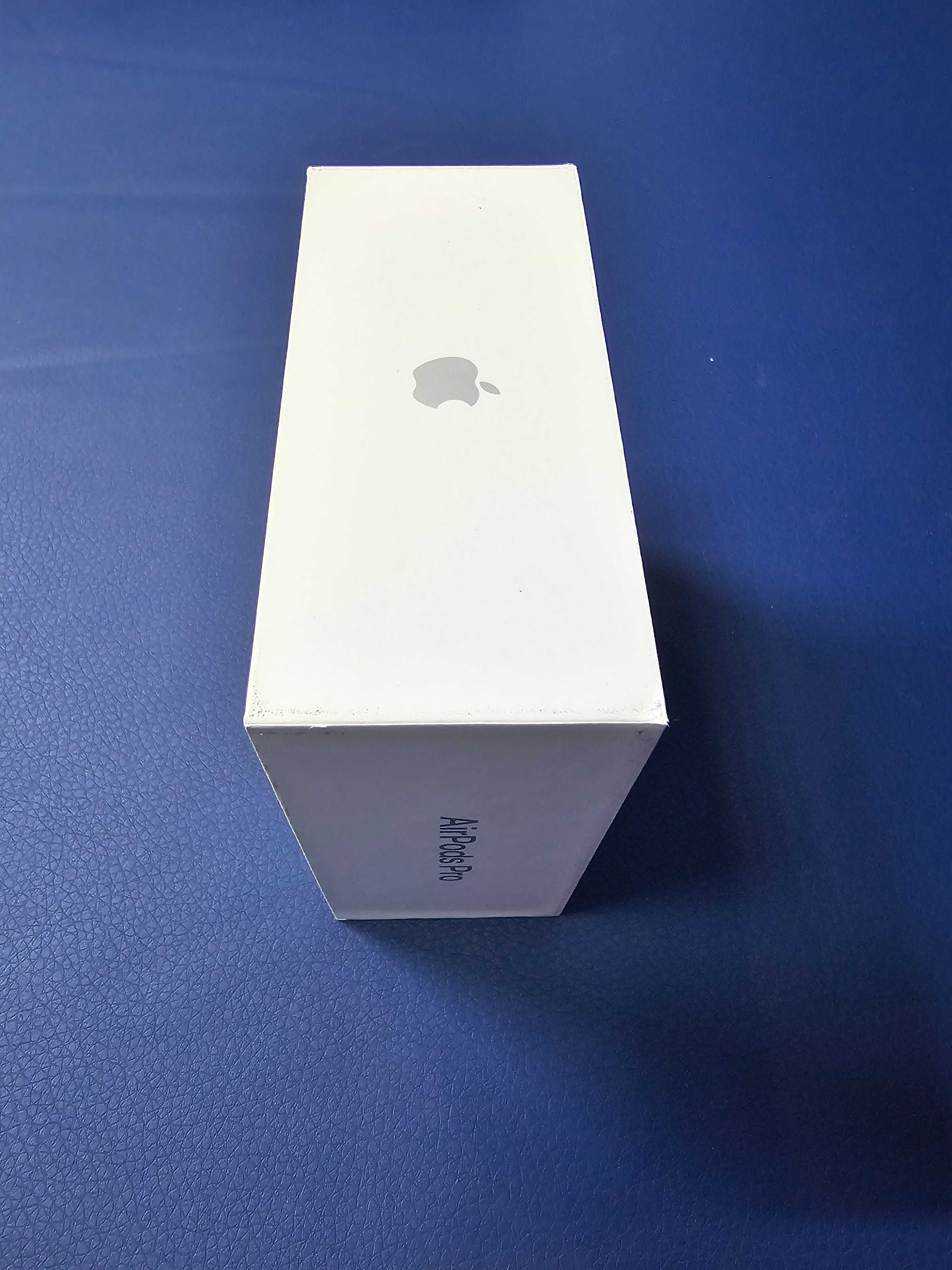 Нові Apple AirPods PRO 2 2nd Gen 2023 H2 Chip, USB-C MTJV3LL Оригінал