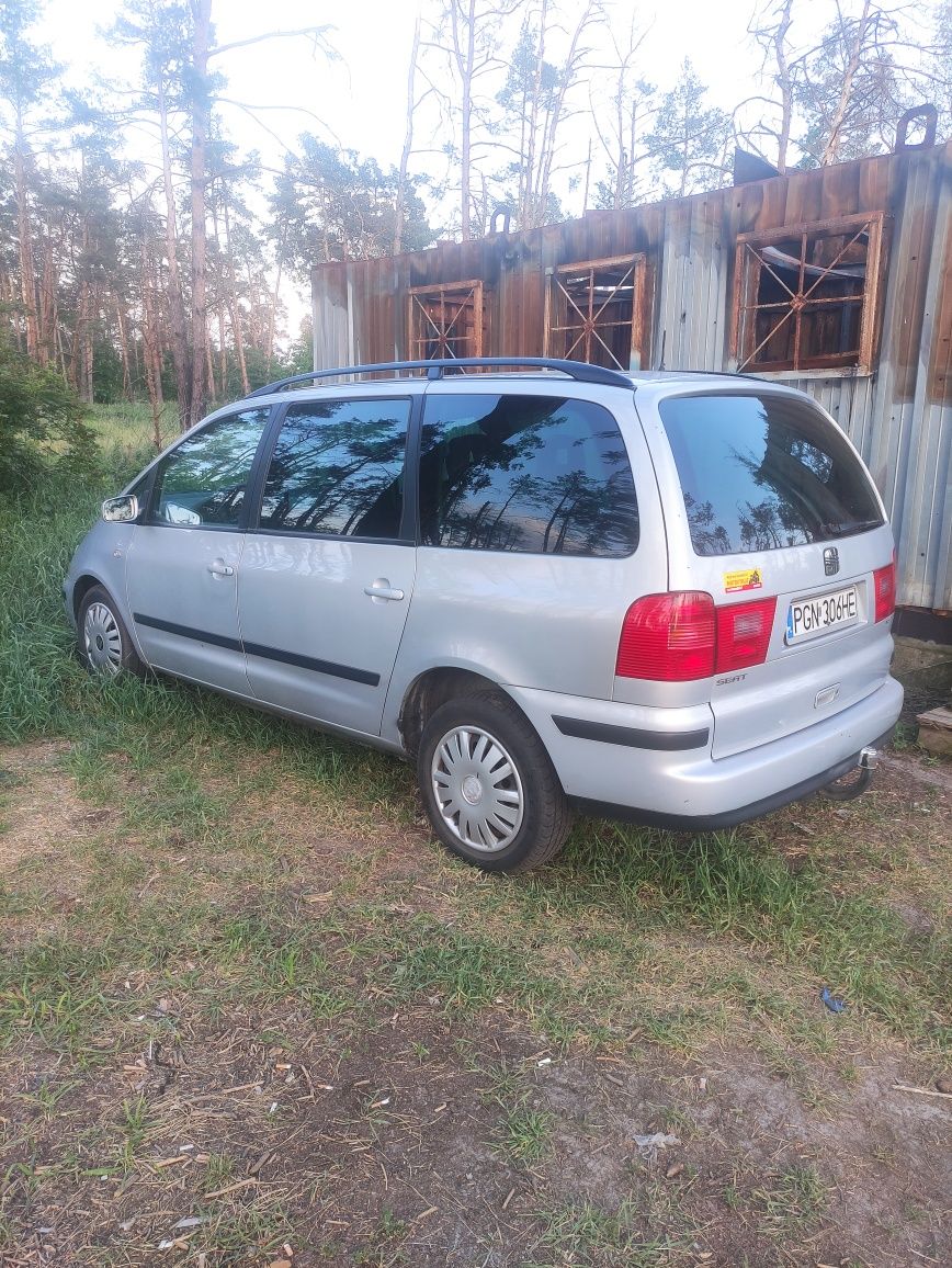 Seat Alhambra 2002г. 1.9tdi