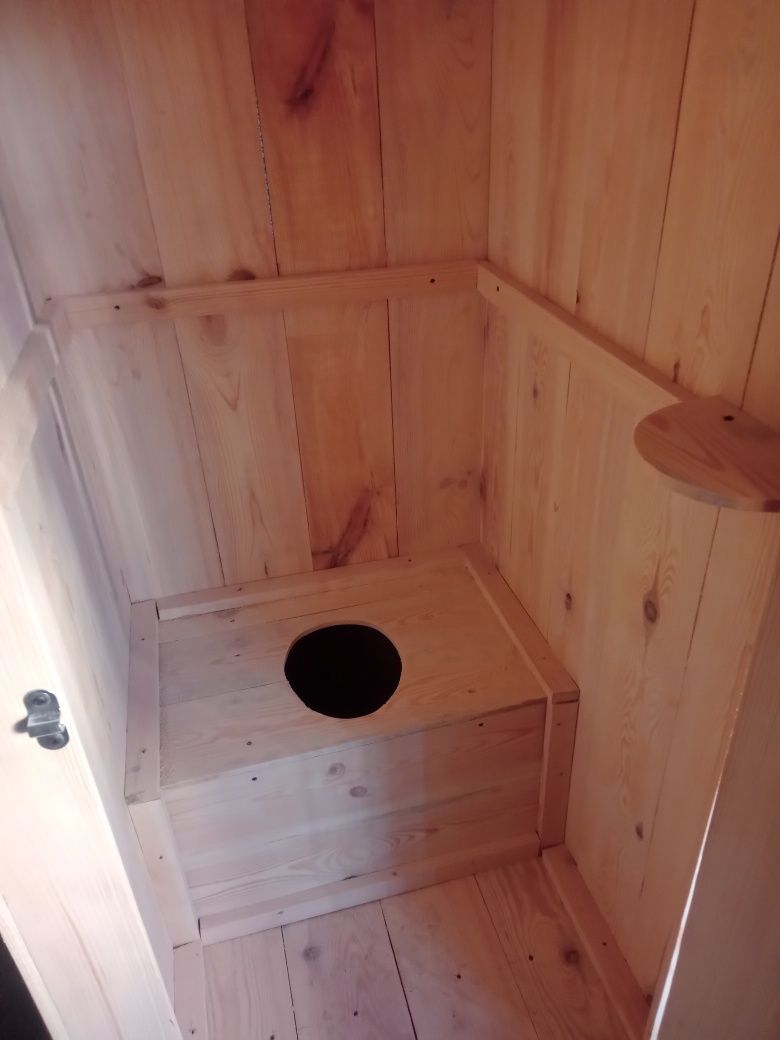 Wc wychodek kibel drewniany