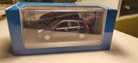 Ford Fiesta 5D 2001 Minichamps 1:43