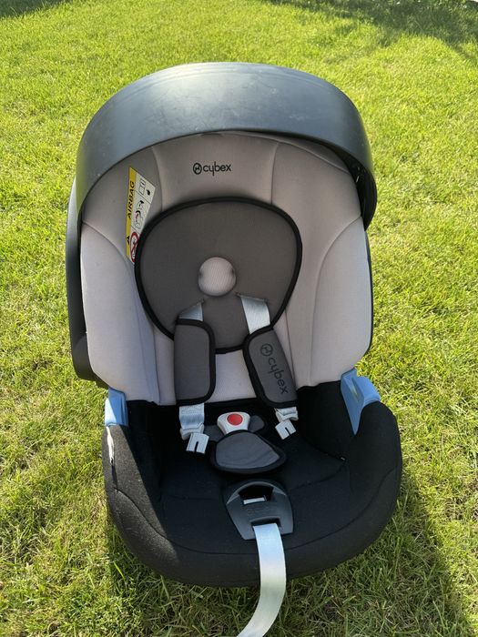 Дитяче автокрісло Cybex Aton