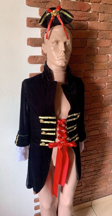 Маскарадний костюм  сюртук  пират