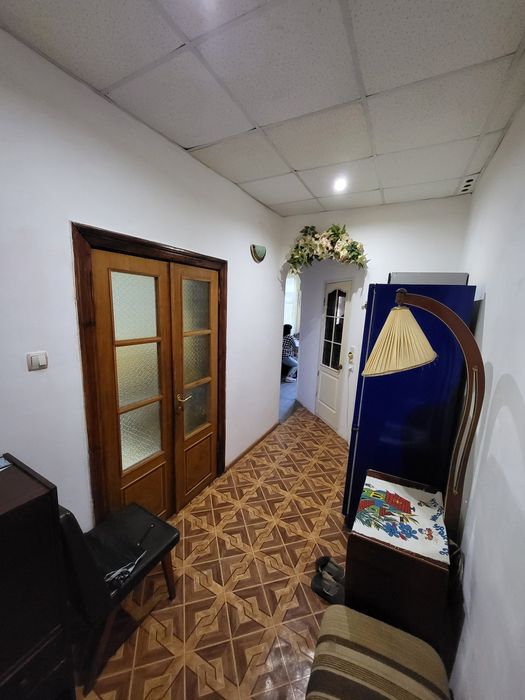 Продам трёхкомнатную  квартиру.Сталинка.АГО.