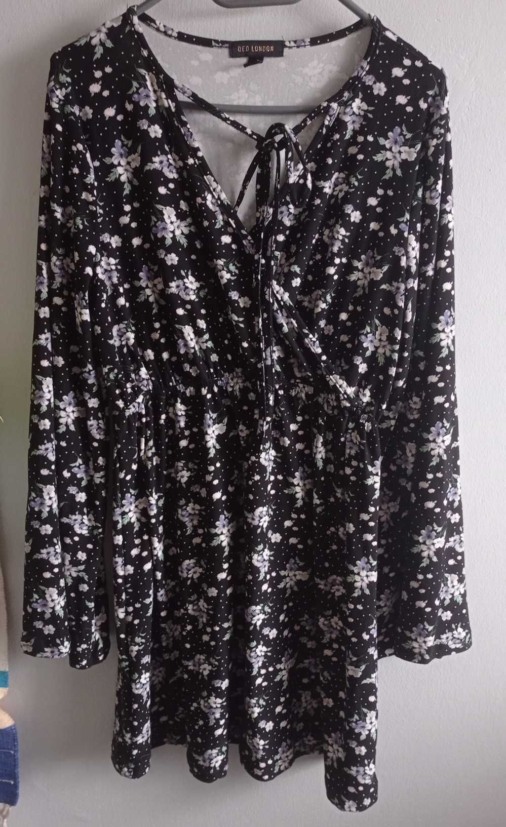 Sukienka vintage black, r. XL (42)