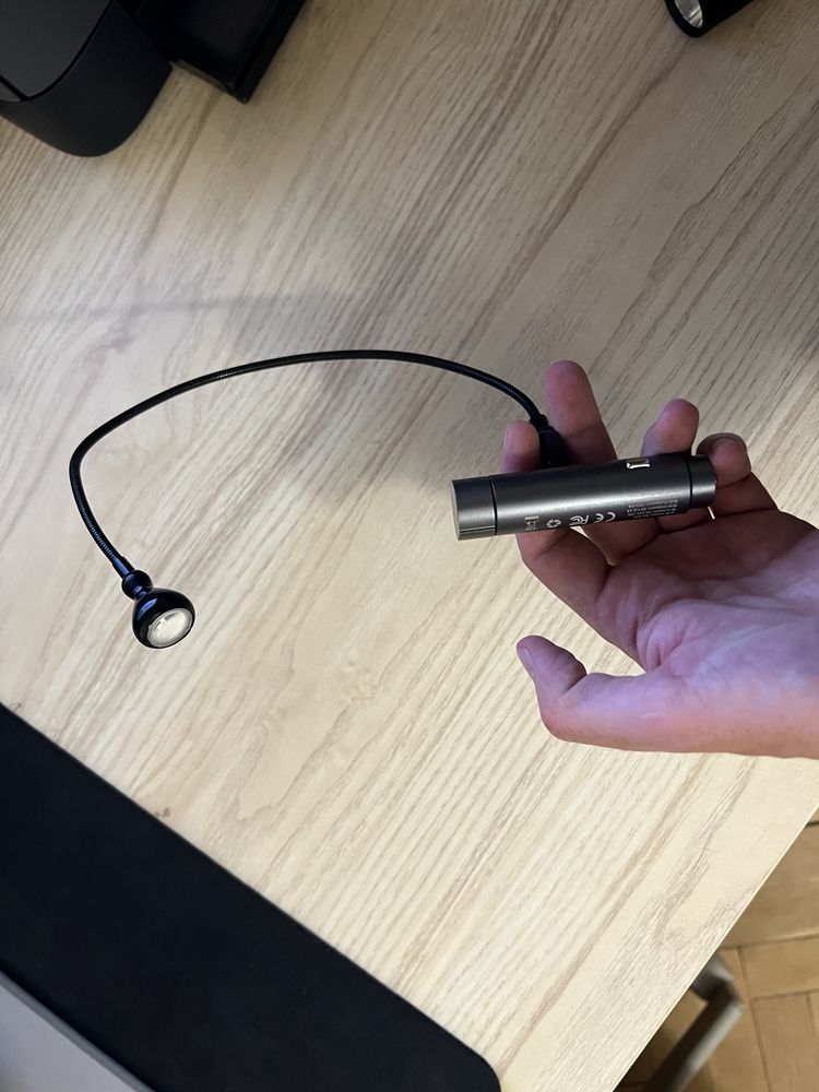 BASEUS Transmiter + ładowarka + lampka i zaślepki gratis