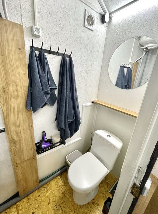 Відпочинок на природі у сучасному міні-будиночку.  Для двох