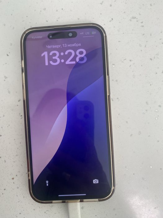 iPhone 15 Pro Max + R-SIM